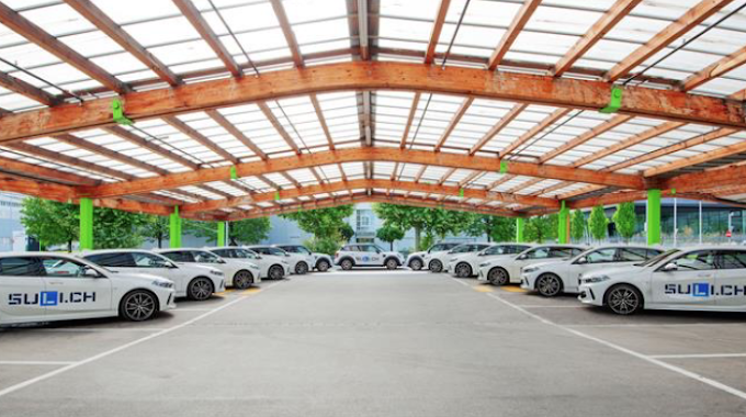 Fahrschule Aarau SULI | Auto Fahrstunden & VKU